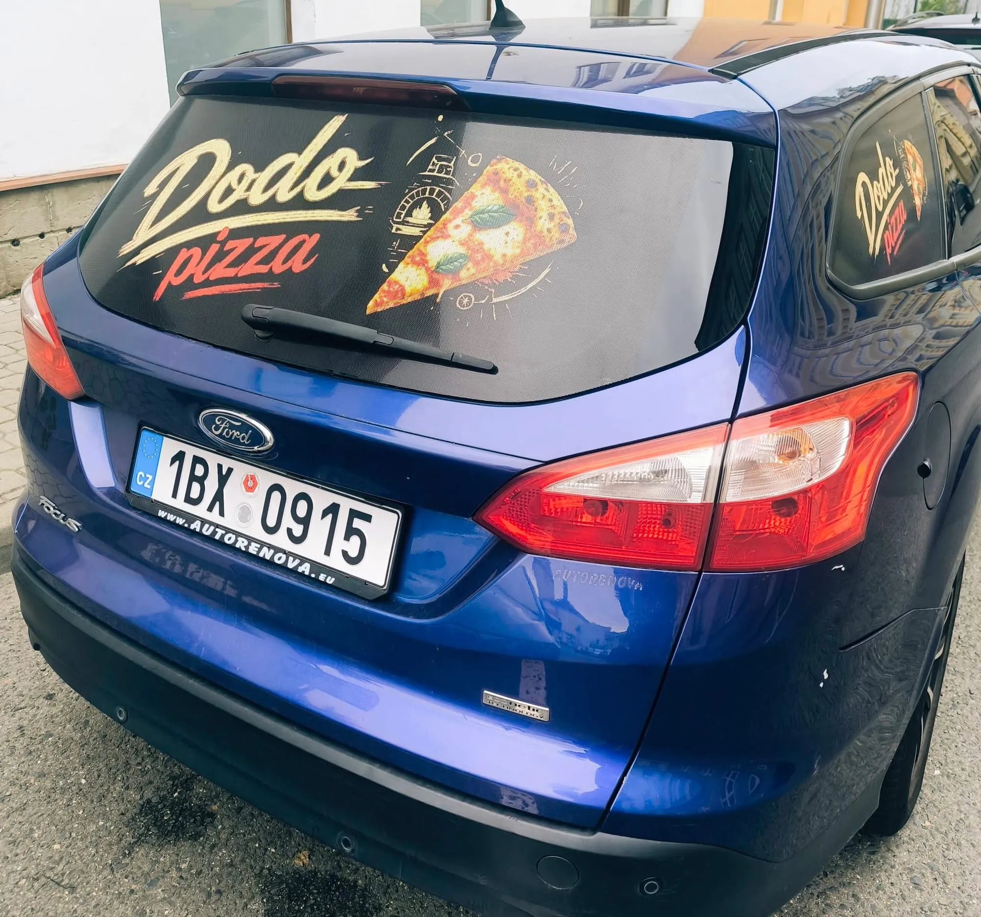 Rozvozové auto DODO pizza